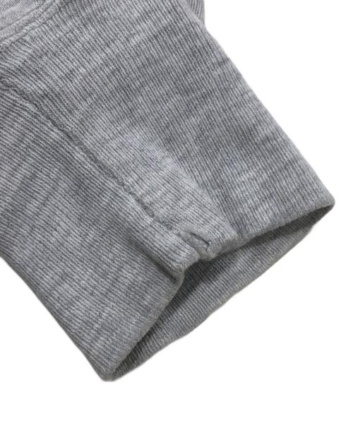 Champion REVERSE WEAVE（チャンピオン リバース ウィーブ）Champion REVERSE WEAVE (チャンピオン リバース ウィーブ) クルーネックスウェット グレー サイズ:Ｌの古着・服飾アイテム