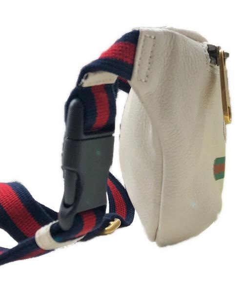 GUCCI（グッチ）GUCCI (グッチ) ロゴプリントウエストバッグ/シェリーライン ベージュの古着・服飾アイテム