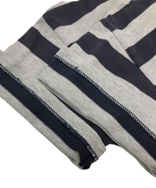 ISSEY MIYAKE（イッセイミヤケ）ISSEY MIYAKE (イッセイミヤケ) tsumori chisato (ツモリチサト) ボーダーTシャツ グレー サイズ:9の古着・服飾アイテム