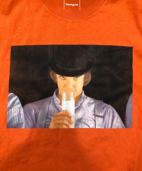 Dumbgood（ダムグッド）Dumbgood (ダムグッド) A Clockwork Orange プリントTシャツ オレンジ サイズ:Mの古着・服飾アイテム