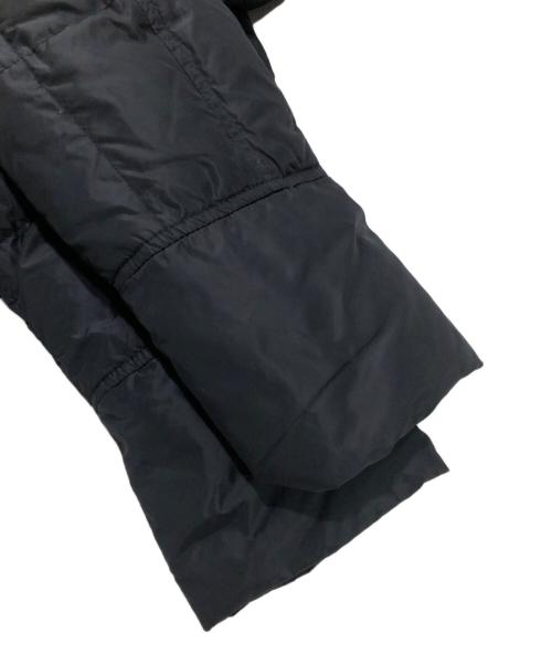 PEUTEREY（ピューテリー）PEUTEREY (ピューテリー) フーデットダウンジャケット ブラック サイズ:46の古着・服飾アイテム