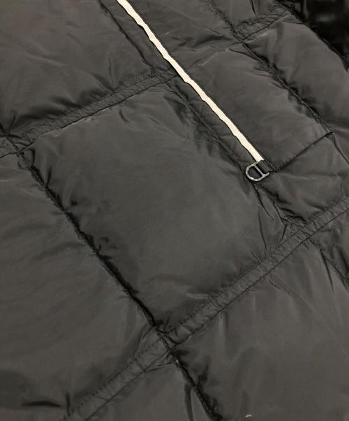 PEUTEREY（ピューテリー）PEUTEREY (ピューテリー) フーデットダウンジャケット ブラック サイズ:46の古着・服飾アイテム