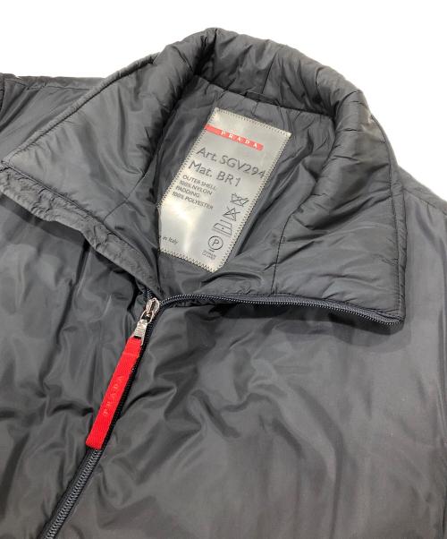 PRADA SPORTS（プラダスポーツ）PRADA SPORTS (プラダスポーツ) ナイロンパデッドレイズドネックコート ブラック サイズ:48の古着・服飾アイテム