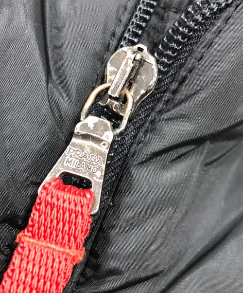 PRADA SPORTS（プラダスポーツ）PRADA SPORTS (プラダスポーツ) ナイロンパデッドレイズドネックコート ブラック サイズ:48の古着・服飾アイテム