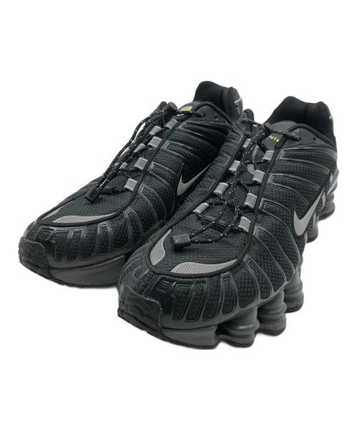 NIKE（ナイキ）NIKE (ナイキ) Women’s Shox TL Black and Metallic Silver グレー×イエロー サイズ:27.5の古着・服飾アイテム