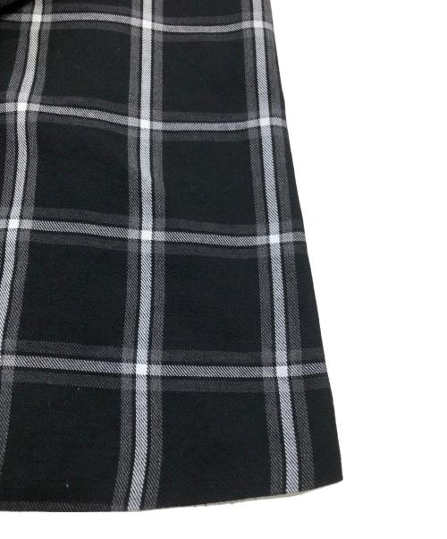 休日と詩（キュウジツトウタ）休日と詩 (キュウジツトウタ) ポワロスカート ブラック サイズ:表記なしの古着・服飾アイテム