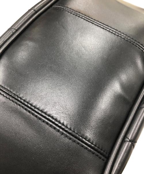Schott（ショット）Schott (ショット) PADDED BANANA BAG ブラックの古着・服飾アイテム