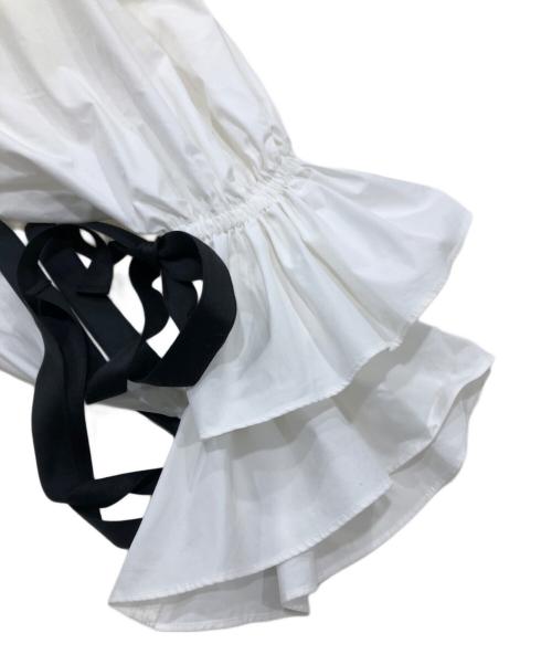 GRACE CONTINENTAL（（グレースコンチネンタル）GRACE CONTINENTAL (（グレースコンチネンタル) 袖切替ボリュームカットソー ホワイト サイズ:36の古着・服飾アイテム