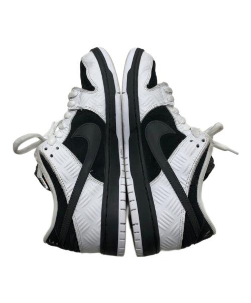 NIKE（ナイキ）NIKE (ナイキ) TIGHTBOOTH PRODUCTION (タイトブースプロダクション) SB Dunk Low Pro QS ブラック×ホワイト サイズ:28.5㎝の古着・服飾アイテム