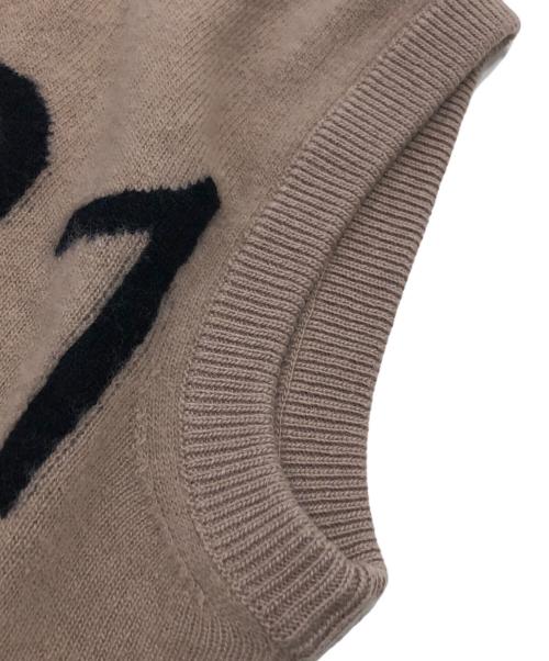 N°21（ヌメロヴェントゥーノ）N°21 (ヌメロヴェントゥーロ) ニットベスト ピンク サイズ:36の古着・服飾アイテム