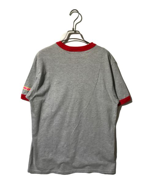 Heaven by Marc Jacobs（ヘブンバイマークジェイコブス）Heaven by Marc Jacobs (ヘブンバイマークジェイコブス) HIDEYUKI TANAKA RINGER TEE グレー×レッド サイズ:Mの古着・服飾アイテム