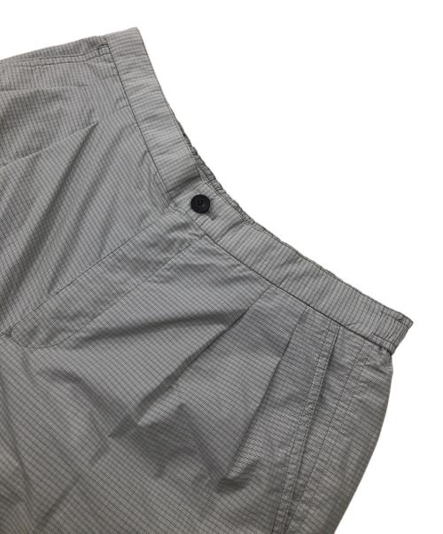 UNITED ARROWS（ユナイテッドアローズ）UNITED ARROWS (ユナイテッドアローズ) リラクション トロピカル オールギャザー テーパード イージーパンツ グレー サイズ:Lの古着・服飾アイテム