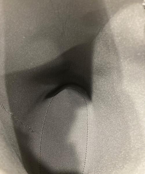 YAHKI（ヤーキ）YAHKI (ヤーキ) ネオプレントートバッグ ブラックの古着・服飾アイテム