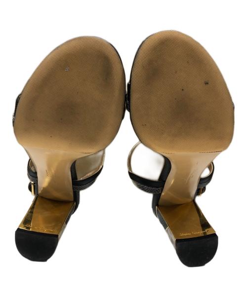 Salvatore Ferragamo（サルヴァトーレ フェラガモ）Salvatore Ferragamo (サルヴァトーレ フェラガモ) サンダル ブラック サイズ:61/2の古着・服飾アイテム