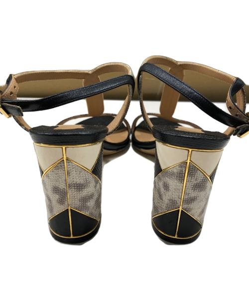 Salvatore Ferragamo（サルヴァトーレ フェラガモ）Salvatore Ferragamo (サルヴァトーレ フェラガモ) サンダル ブラック サイズ:61/2の古着・服飾アイテム