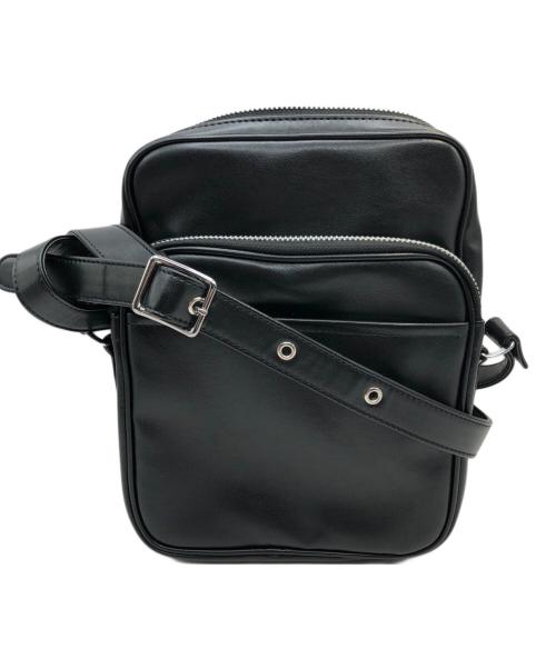 COMME des GARCONS（コムデギャルソン）COMME des GARCONS (コムデギャルソン) レザージップショルダーバッグ ブラックの古着・服飾アイテム