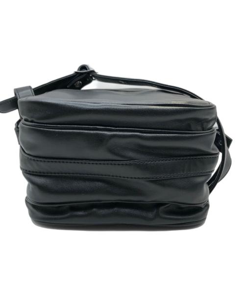 COMME des GARCONS（コムデギャルソン）COMME des GARCONS (コムデギャルソン) レザージップショルダーバッグ ブラックの古着・服飾アイテム