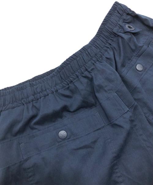 WHITE MOUNTAINEERING（ホワイトマウンテ二アニング）WHITE MOUNTAINEERING (ホワイトマウンテ二アニング) Repose Wear -TAPERED PANTS ネイビー サイズ:SIZE1の古着・服飾アイテム