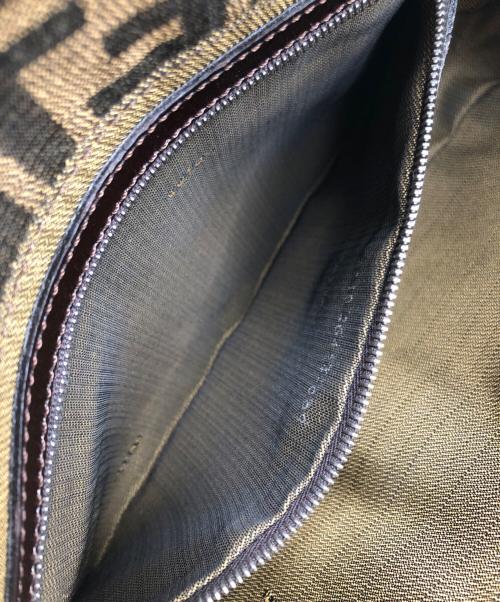 FENDI（フェンディ）FENDI (フェンディ) ズッカ柄マンマバケットハンドバッグ ブラウンの古着・服飾アイテム