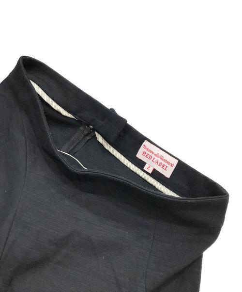 Vivienne Westwood RED LABEL（ヴィヴィアンウエストウッドレッドレーベル）Vivienne Westwood RED LABEL (ヴィヴィアンウエストウッドレッドレーベル) 変形ミニスカート ブラック サイズ:2の古着・服飾アイテム
