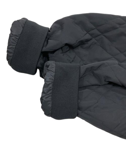 MERRELL（メレル）MERRELL (メレル) ビッグロゴ パディング キルティングアノラックジャケット ブラック サイズ:105の古着・服飾アイテム