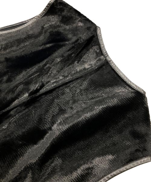 YOKE（ヨーク）YOKE (ヨーク) VELVET FRONT ZIP VEST ブラック サイズ:2の古着・服飾アイテム