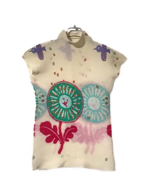 me ISSEY MIYAKE（ミーイッセイ ミヤケ）me ISSEY MIYAKE (ミーイッセイ ミヤケ) プリーツカットソー ベージュ サイズ:不明の古着・服飾アイテム