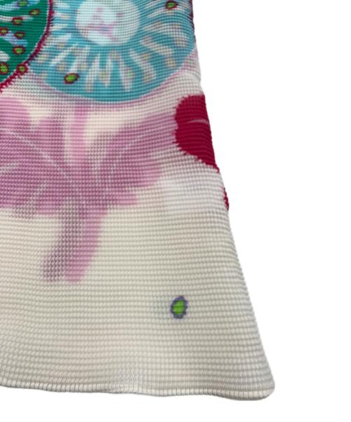 me ISSEY MIYAKE（ミーイッセイ ミヤケ）me ISSEY MIYAKE (ミーイッセイ ミヤケ) プリーツカットソー ベージュ サイズ:不明の古着・服飾アイテム