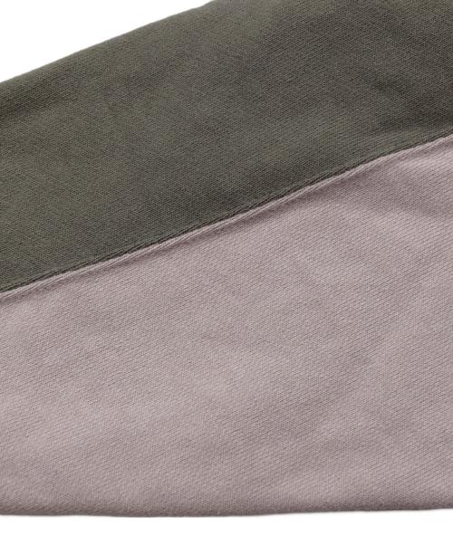 C.E（シーイー）C.E (シーイー) CURVED SWITCH CREW NECK ベージュ サイズ:Ｍの古着・服飾アイテム