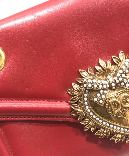 DOLCE & GABBANA（ドルチェ＆ガッバーナ）DOLCE & GABBANA (ドルチェ＆ガッバーナ) devotionショルダーバッグ レッドの古着・服飾アイテム