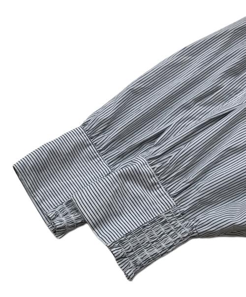 ELENDEEK（エレンディーク）ELENDEEK (エレンディーク) ASYME FLARE&PLEATS NC BL ホワイト サイズ:Fの古着・服飾アイテム