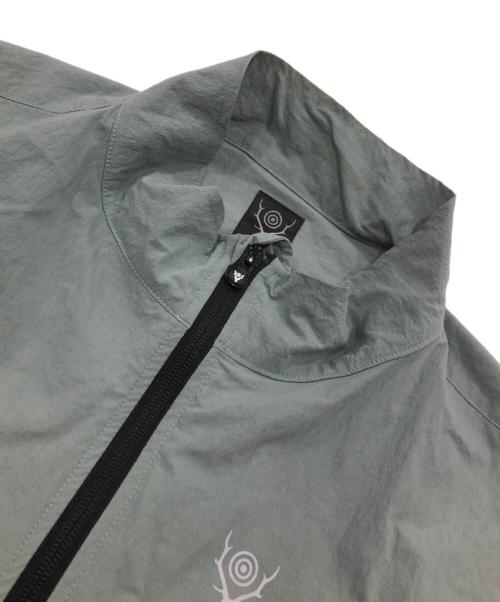 South2 West8（サウスツー ウエストエイト）South2 West8 (サウスツー ウエストエイト) KEBOZ (ケボズ) PACKABLE VEST グリーン サイズ:Lの古着・服飾アイテム