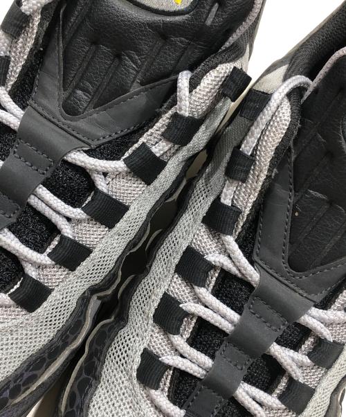 NIKE（ナイキ）NIKE (ナイキ) ローカットスニーカー グレー サイズ:US10/UK9/EUR44の古着・服飾アイテム