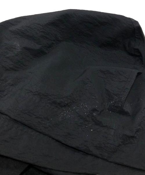 URU（ウル）URU (ウル) WATER REPELENT NYLON ZIP UP COAT ブラック サイズ:Ｆの古着・服飾アイテム