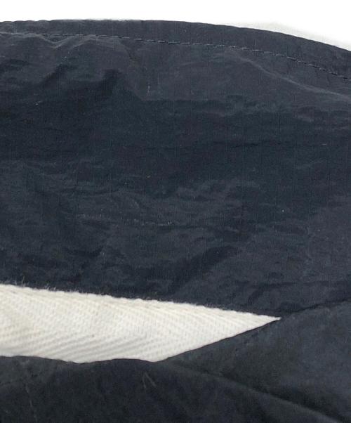 URU（ウル）URU (ウル) WATER REPELENT NYLON ZIP UP COAT ブラック サイズ:Ｆの古着・服飾アイテム