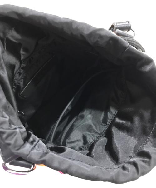 DIESEL（ディーゼル）DIESEL (ディーゼル) ナイロンバケットショルダーバッグ オレンジの古着・服飾アイテム