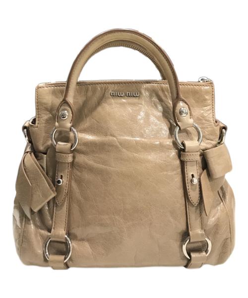 MIU MIU（ミュウミュウ）MIU MIU (ミュウミュウ) サイドリボン2wayレザーバッグ ベージュの古着・服飾アイテム