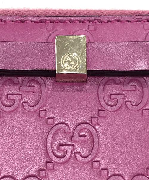 GUCCI（グッチ）GUCCI (グッチ) シマラウンドファスナー ピンクの古着・服飾アイテム