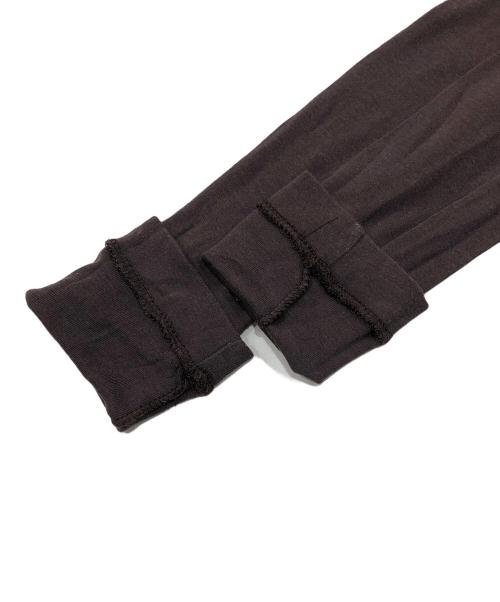 AURALEE（オーラリー）AURALEE (オーラリー) HIGH GAUGE SHEER RIB TURTLE NECK L/S TEE ブラウン サイズ:1の古着・服飾アイテム