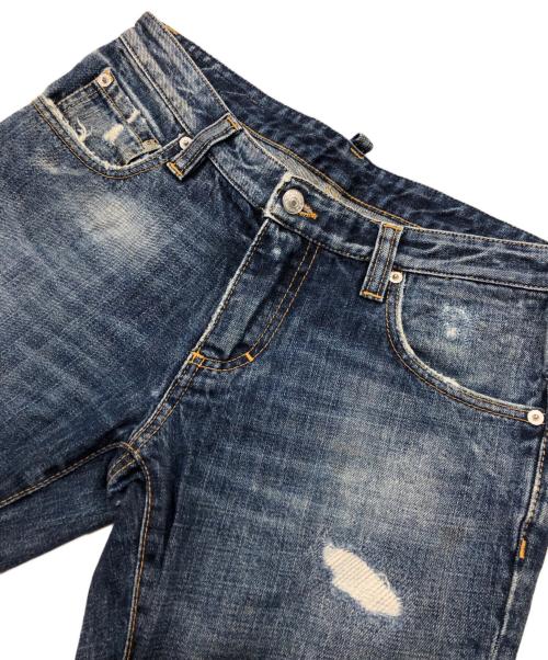 DSQUARED2（ディースクエアード）DSQUARED2 (ディースクエアード) ダメージデニムパンツ インディゴ サイズ:44の古着・服飾アイテム