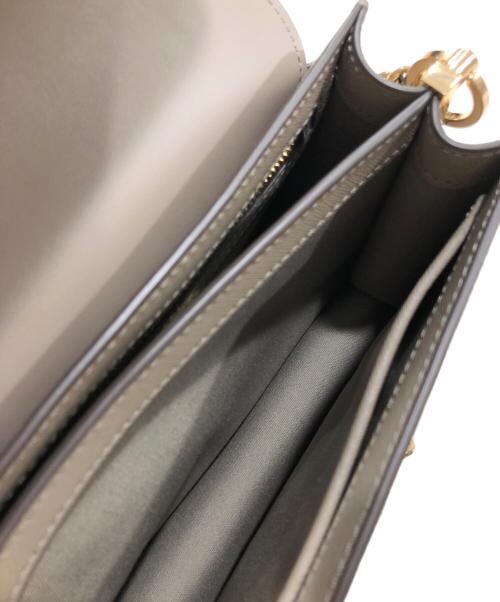 TORY BURCH（トリーバーチ）TORY BURCH (トリーバーチ) ROBINSON SHOULDER BAG ベージュの古着・服飾アイテム