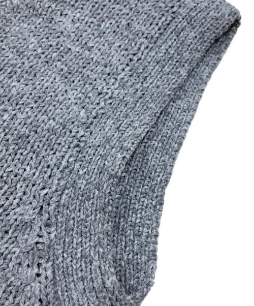 PLEATS PLEASE（プリーツプリーズ）PLEATS PLEASE (プリーツプリーズ) ニットベスト グレー サイズ:3の古着・服飾アイテム