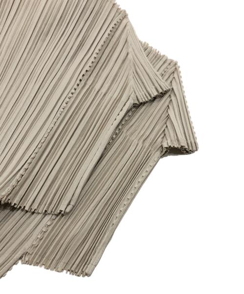 PLEATS PLEASE（プリーツプリーズ）PLEATS PLEASE (プリーツプリーズ) プリーツカットソー ベージュ サイズ:3の古着・服飾アイテム
