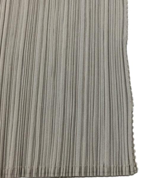 PLEATS PLEASE（プリーツプリーズ）PLEATS PLEASE (プリーツプリーズ) プリーツカットソー ベージュ サイズ:3の古着・服飾アイテム