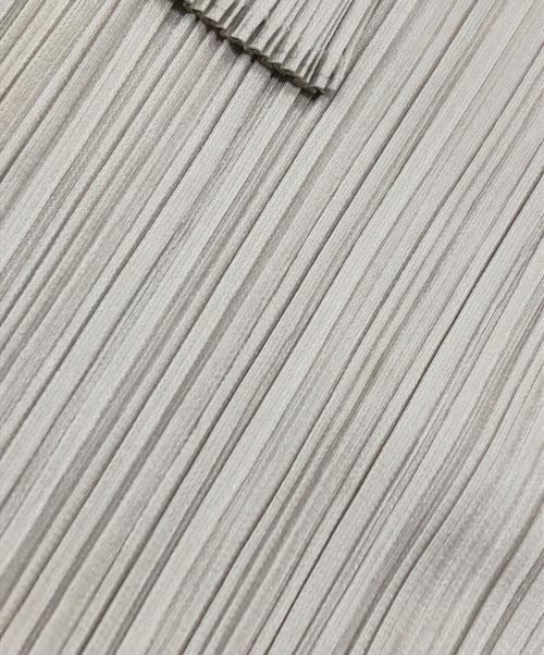 PLEATS PLEASE（プリーツプリーズ）PLEATS PLEASE (プリーツプリーズ) プリーツカットソー ベージュ サイズ:3の古着・服飾アイテム