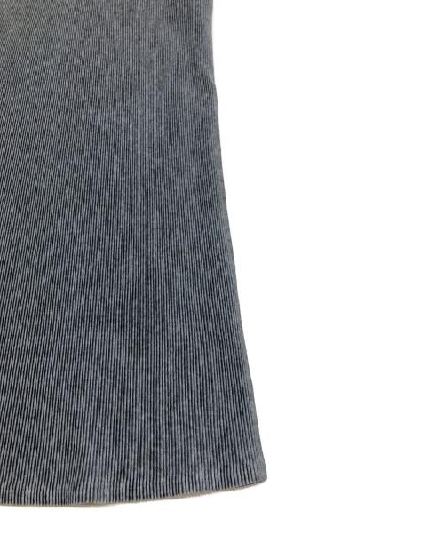 PLEATS PLEASE（プリーツプリーズ）PLEATS PLEASE (プリーツプリーズ) ノースリーブプリーツカットソー ライトグレー サイズ:3の古着・服飾アイテム