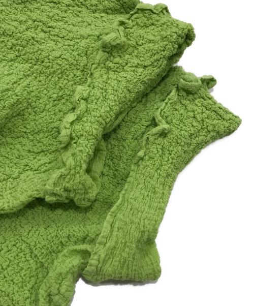 me ISSEY MIYAKE（ミーイッセイ ミヤケ）me ISSEY MIYAKE (ミーイッセイ ミヤケ) ヘンリーネックストレッチカットソー グリーン サイズ:-の古着・服飾アイテム