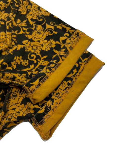 SUPREME（シュプリーム）SUPREME (シュプリーム) Small box logo tee black floral オレンジ サイズ:Mの古着・服飾アイテム