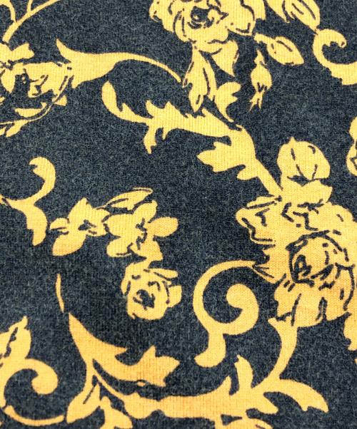 SUPREME（シュプリーム）SUPREME (シュプリーム) Small box logo tee black floral オレンジ サイズ:Mの古着・服飾アイテム