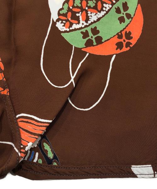 Sun Surf（サンサーフ）Sun Surf (サンサーフ) THE BOYS FESTIVALアロハシャツ ブラウン サイズ:Mの古着・服飾アイテム